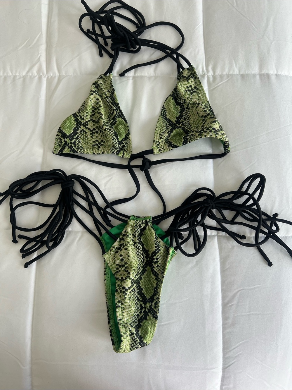 Green Snake Print String Bikini - Picture 1 of 3